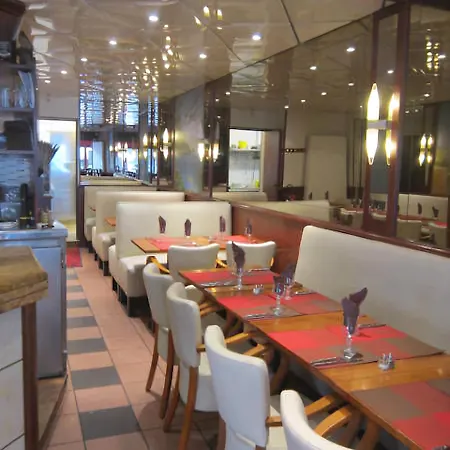 Hotel Aero 3*
