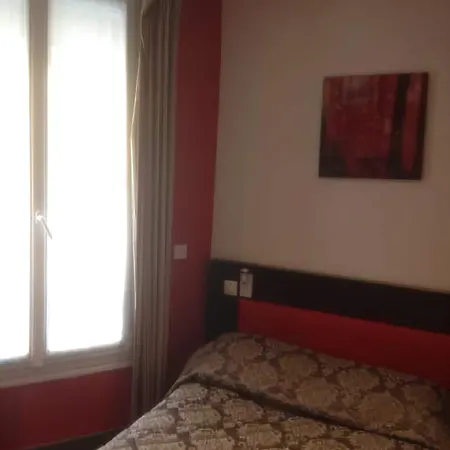 Aero Hotel 3*