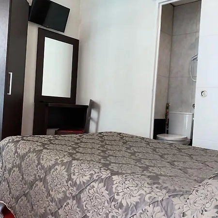 Aero Hotel 3*