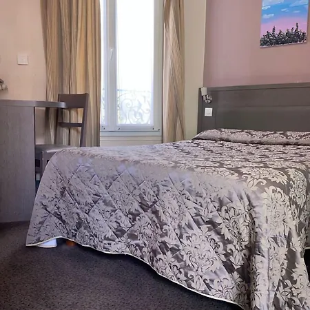 Aero Hotel Issy-les-Moulineaux