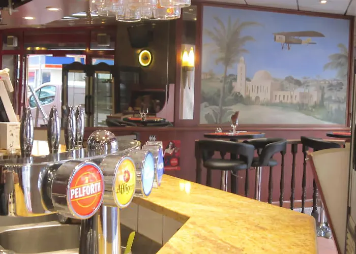 Aero Hotel Issy-les-Moulineaux
